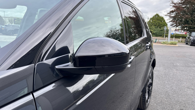 Land Rover Discovery Sport 2.0 D200 Landmark 5dr Auto [5 Seat] Diesel Station Wagon - Image 31